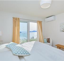 2 bedroom villa with pool, Orasac near Dubrovnik, sleeps 4